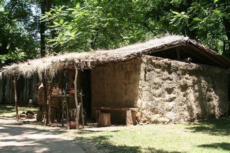 Traditional Cherokee Dwelling Cherokee Indian Native American
