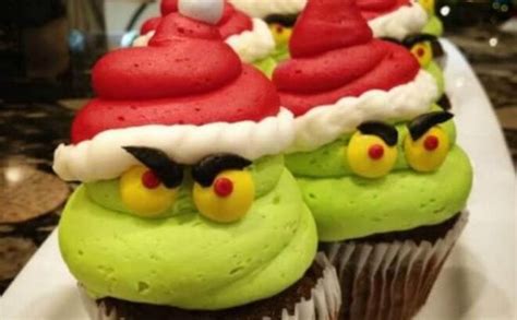 Christmas pudding is a rich, dense pudding filled with sherry trifle is also a very popular choice for a traditional christmas dessert. 10 Most Popular Recipes this Week: September 23 ...
