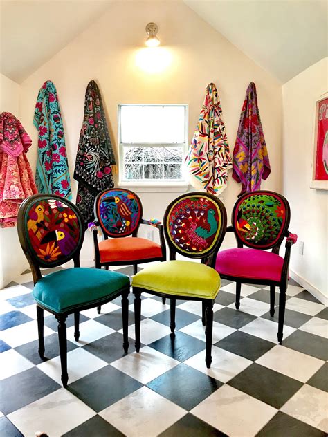 Check out these eclectic dining room ideas that we have picked just for you! Eclectic Boho Dining Chairs en 2019 | Salle à manger ...