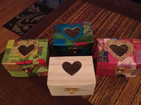 10 Decorating A Wooden Box