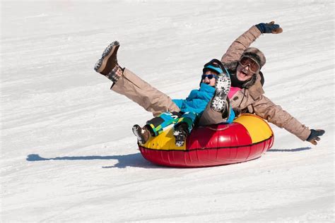Snow Tubing And Sledding In Maine