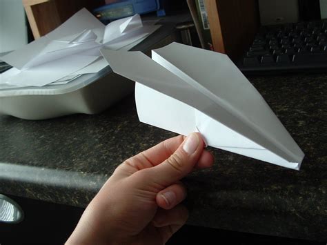 How To Make The Best Paper Airplane The Harrier 8 Steps Instructables