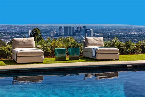 Mid Century Modern Oasis In Trousdale Estates California Luxury Homes