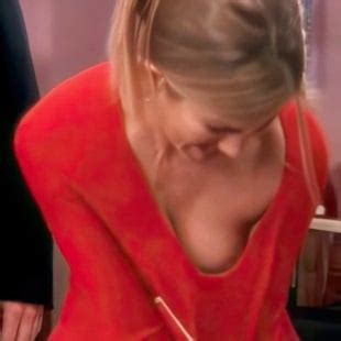 Jennifer Aniston Friends Nipple Slip Uncovered Leaksauce