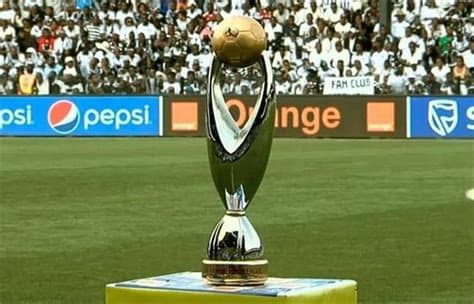 الرادار مباشر ويتم العمل على تجهيز تقارير رياضية عن اخبار أهم الفرق العالمية مثل (ريال مدريد وبرشلونة) الفرق الاسبانية ونجوم الكرة المصرية فريق (الاهلى والزمالك) ومجموعة أخرى من الفرق الكبري السعودية وفى الدورى الايطالى نادى روما الذى يضم المهاجم المصري محمد. رسمياً | قرعة دوري أبطال إفريقيا لدور الـ8.. الأهلي يواجه ...