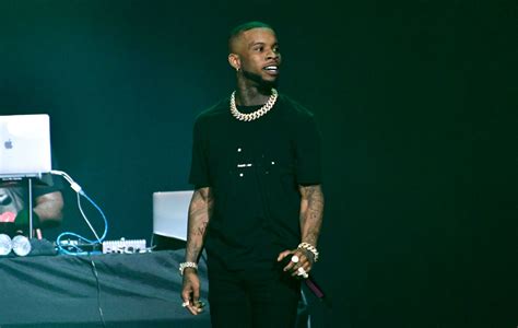 Tory Lanez Hires Former Suge Knight Attorney Delays Megan Thee