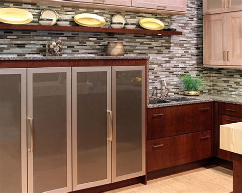 Learn more about the dream home's elegant interiors and at cabinets to go, we are here for you at all times and for all of your cabinet needs. ºelement Designs - Aluminum Frame Cabinet Doors | Kitchen ...