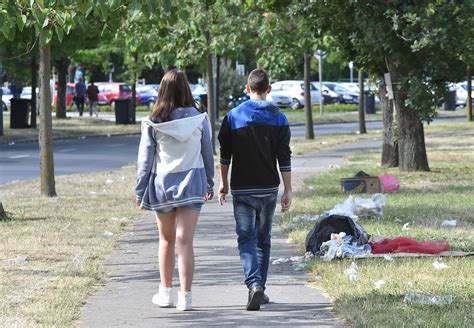 Közel 2000 ember dolgozik itt. Szemétben áll Szombathely legszebb része a Szent Iván-éj után