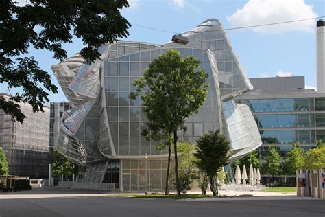 Switzerland innovation park basel area has two sites in the city of basel: Novartis Campus WSJ-214 (Basel, 2009) | Structurae