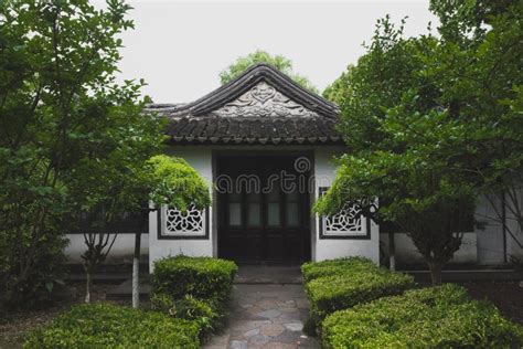 Traditional Chinese House In Garden In South Lake Scenic Area In