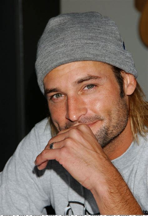 Pictures Of Josh Holloway