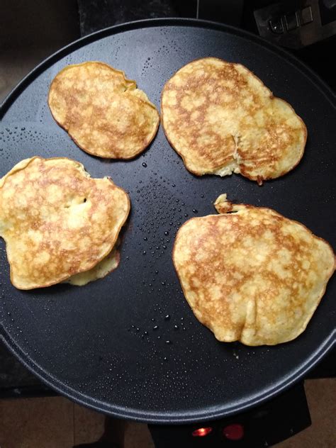 Bisquick (but any pancake mix would probably do) · 2 tsp. 2 Ingredients (Eggs & Banana) Pancakes Recipe - Food.com ...