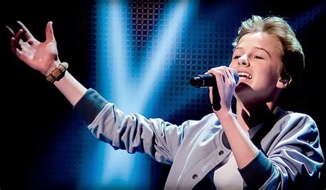 He is best known for his song always and his albums yours (2018) and remember to remember me (2020). #1 Hits From Another Planet: Isak Danielson - Long Live ...