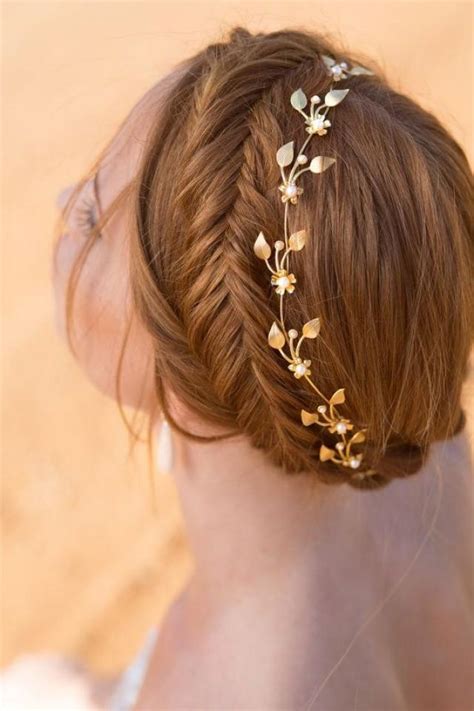 11 Greek Wedding Hairstyles For The Divine Brides Awesome 11