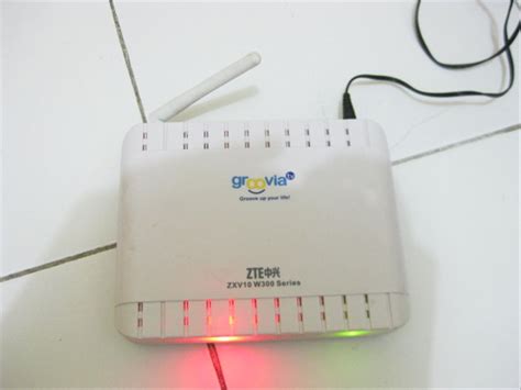 Memanfaatkan router bekas zte f609 untuk memperluas sinyal wifi atau sebagai ap acces point. Jual Modem ZTE ZXV10W300 wifi router akses point Speedy Indihome di lapak widyashi195 rintisan195
