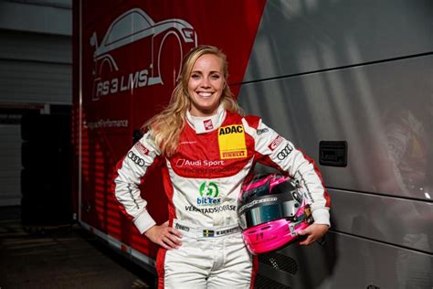 The biography with carrer and success in the race driver directory of speedsport magazine race driver database. Mikaela Ahlin-Kottulinsky #MotorsportGirlPower | F1-Stereo