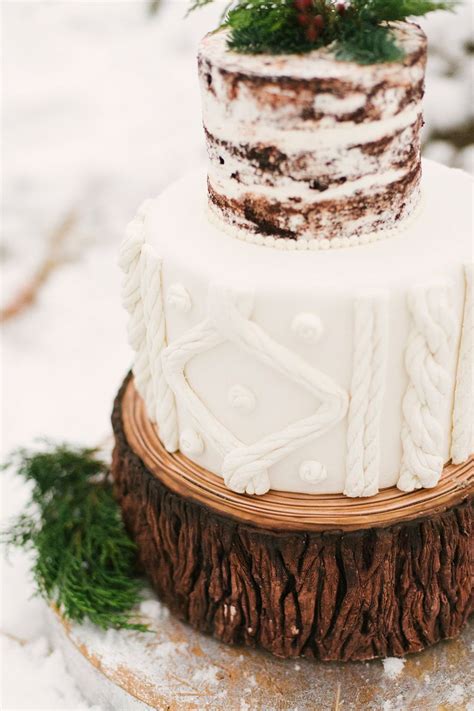 22 Winter Wedding Cake Ideas