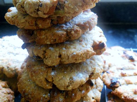 Chewy Apple And Cinnamon Oat Cookies Vegan No Refined Sugar