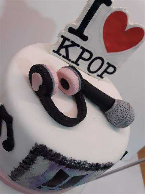 K Pop Cakes Katlı Pasta Pasta Doğum Günü Pastası