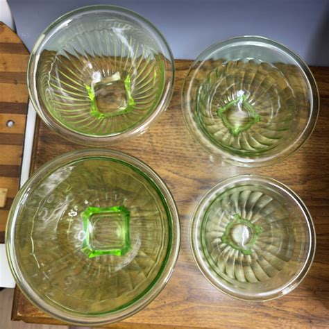 Set Of 4 Hazel Atlas Green Uranium Depression Glass Ribbed Nesting