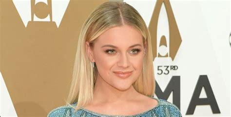 10 Fun Facts About Kelsea Ballerini Net Worth Age Parents Siblings