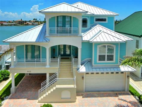 22 Easy Best Exterior Paint Colors For Coastal Homes Sombra Decor