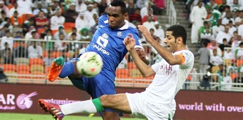 هل يحتفل الأهلي بلقب الدوري السعودي أمام الهلال؟