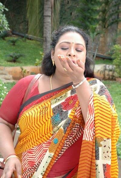 Sexy Shakeela In Saree For Tamil Movie Hot Pics Girlz Around The World