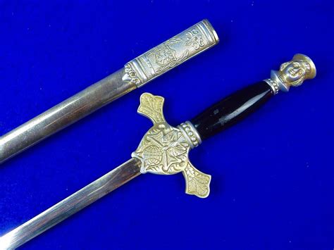 Vintage Old Us Knights Of Columbus Fraternal Masonic Sword With Scabba