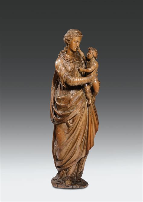 Grande scultura in legno raffigurante Madonna con Bambino, scultore ...