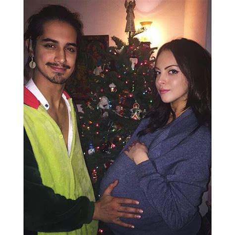 Beck And Jade Christmas With A Baby On The Way 😍😍😍😍 Victorious Cast