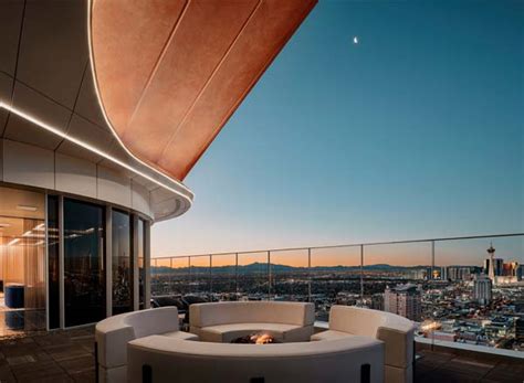 Legacy Club Rooftop Bar In Las Vegas The Rooftop Guide