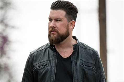 Zach even took us on a march to the local subway, to help promote the show and hope to get it renewed for another. Los GMA Dove Awards anunció hoy los nominados de su 51a ...