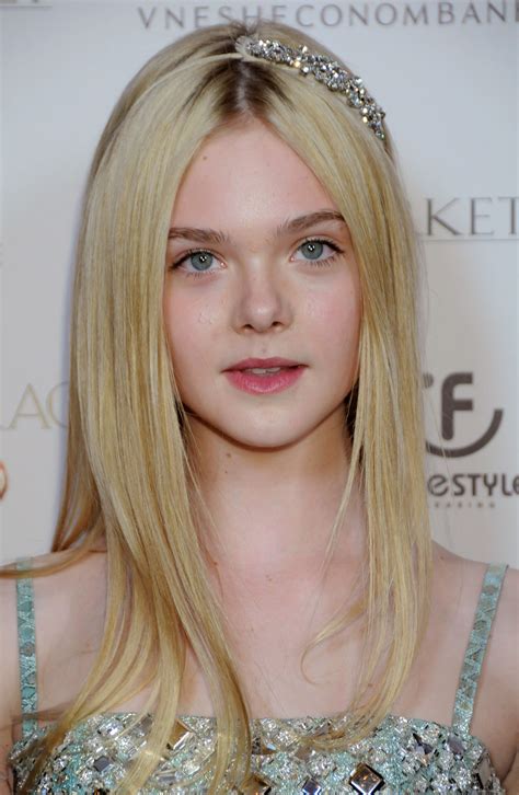 The Beauty Evolution Of Elle Fanning From Baby Sis To