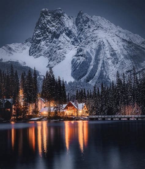 Lodge Under The Canadian Rockies Cozyplaces Canada Paysage Paysage