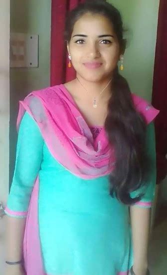 college girls cute beautiful indian college girls dp profile pics for