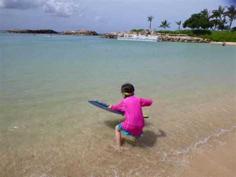 Calm Beaches In Oahu The Best Beaches For Kids Semi Budget Travel