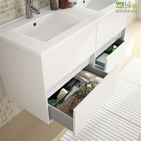 Le serie di mobili bagno sospesi di design sono disponibili in diverse varianti e sono perfetti per chi desidera abbinare eleganza, praticità a comfort. Mobile Bagno Sospeso Senza Lavabo - Badezimmer Deko