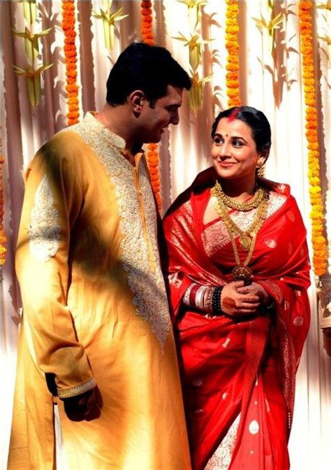 10 Famous Bollywood Actresses And Their Gorgeous Wedding Day Looks