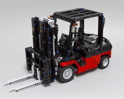 Lego Moc Lego Technic Custom Forklift Mk Ii By Kevinmoo Rebrickable
