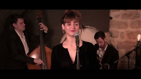 Pretty Jazz Avec Lucie Bell Intone Youtube