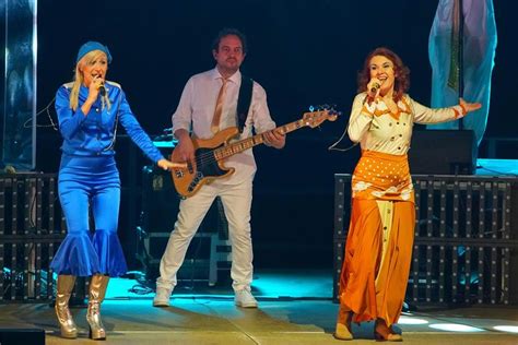 Скачай abba dancing queen (arrival 1976) и abba gimme! Abba-Show in der Thesingbachhalle