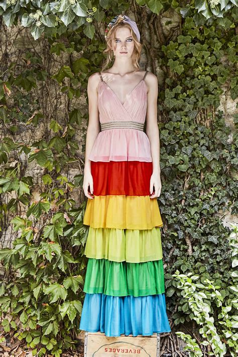 Alice Olivia Spring 2017 Ready To Wear Collection Vogue Fashion
