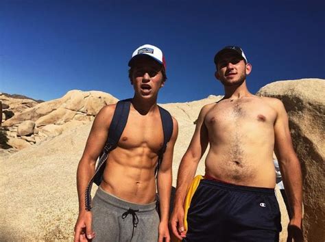 Kévin malcuit (mar) currently plays for serie a club napoli. Hottie Actor Skyler Gisondo shirtless instagram pictures ...