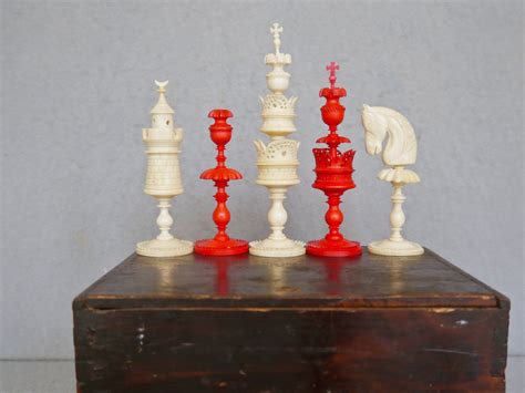 German “selenus” Bone Chess Set Circa 1800 Luke Honey Decorative