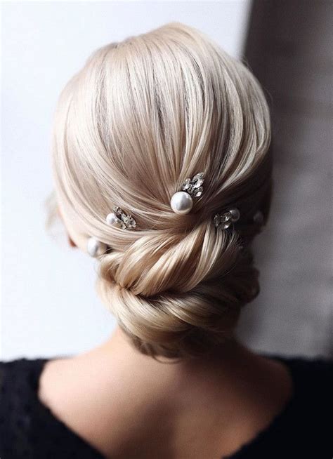 30 Classic Updo Wedding Hairstyles For Elegant Brides