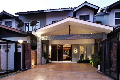 The bungalow has its own private driveway with carport which can be entered thru an electric gate. Image result for modern concrete facade malaysia | Terrace ...