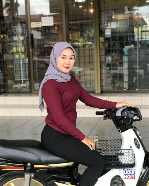 Marka Melayu Sedap In 2020 Hijab Fashionista Hijab Chic Hijab