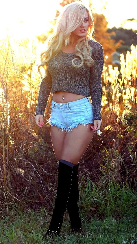 1920x1080px 1080p Free Download Aida Blonde Boots Female Garden Jeans Model Sexy