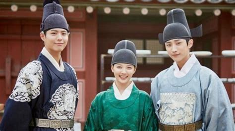 Moonlight season 1 was a blockbuster released on 2007 in united states story: Jadwal Tayang Love in the Moonlight di Indosiar Episode 1 ...